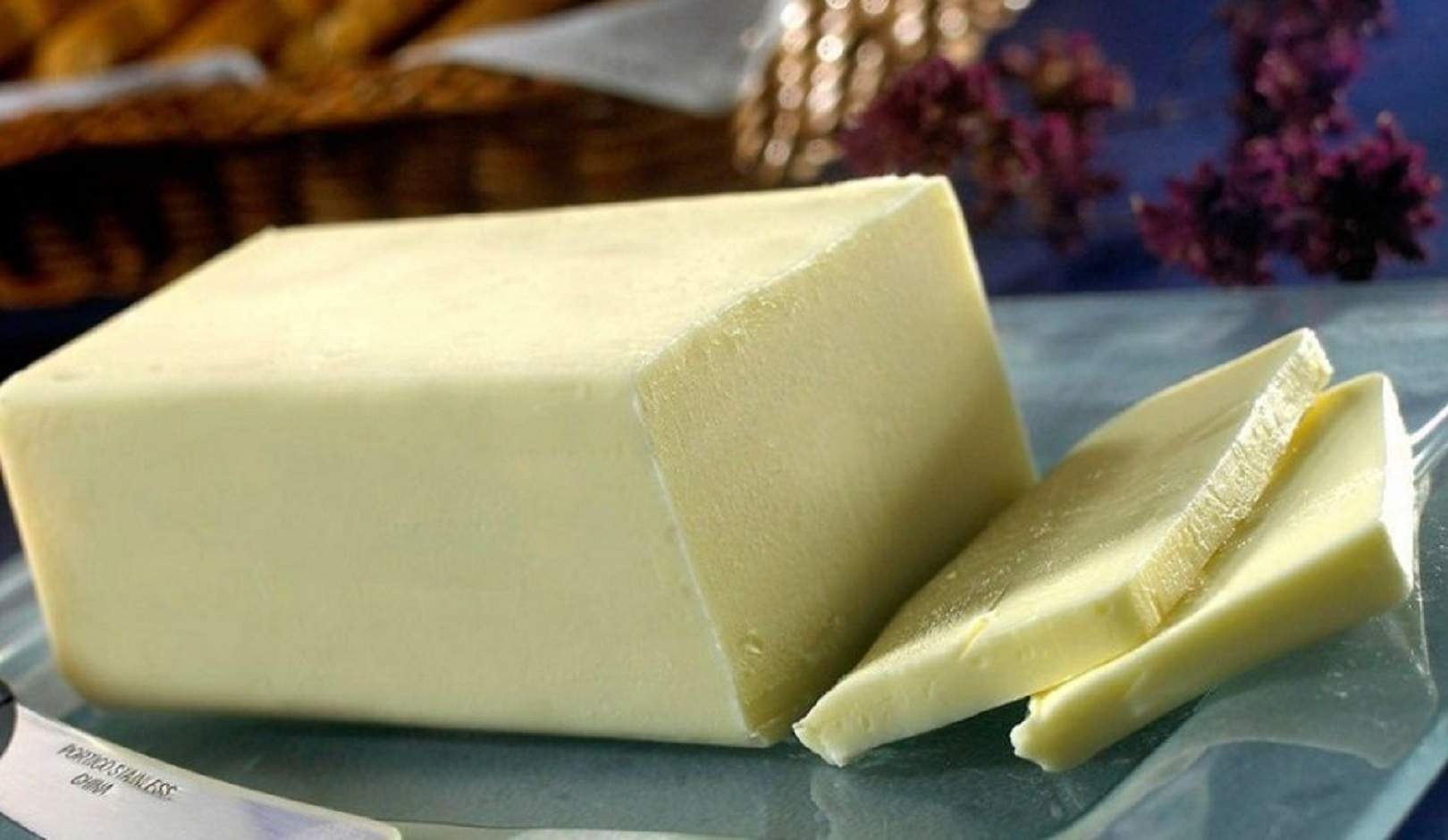 No soy cocinera y, aun así, he conseguido hacer mi propia mantequilla: es así de fácil