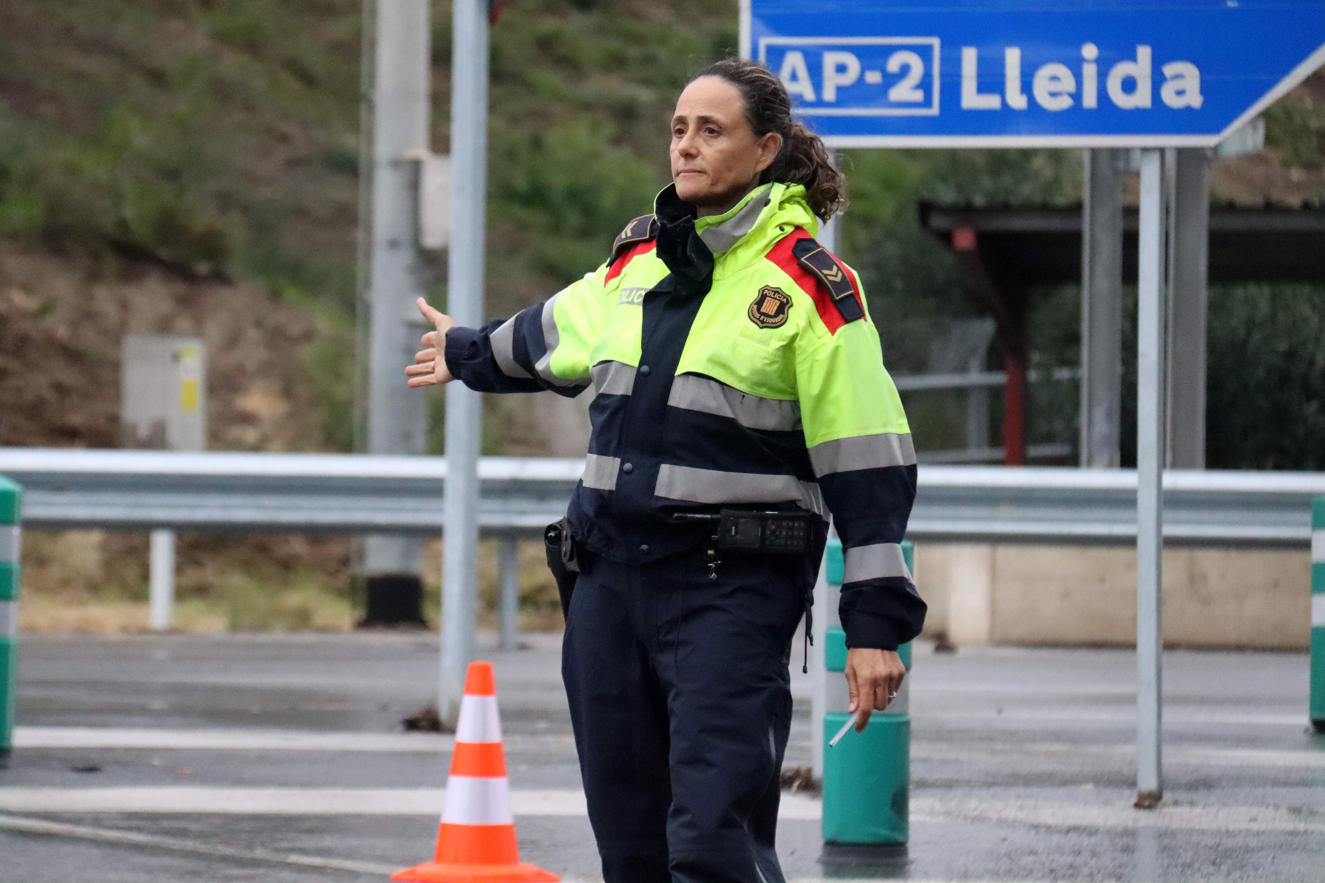 ¿Cuáles son los servicios esenciales que quedan excluidos de las restricciones de movilidad por la DANA?