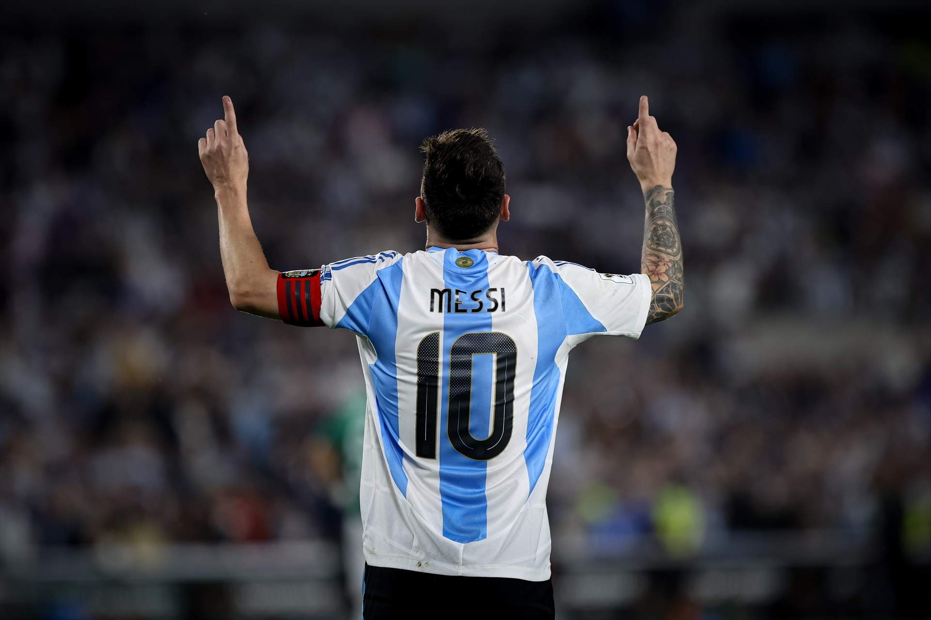 Lo nunca visto: Paraguay prohíbe las camisetas de Leo Messi
