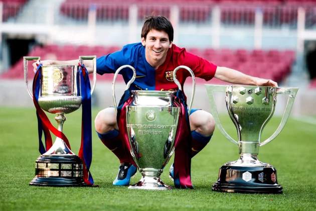 Leo Messi amb el triplet aconseguit al 2009 / Foto: FC Barcelona Leo Messi amb el triplet aconseguit al 2009 / Foto: FC Barcelona
