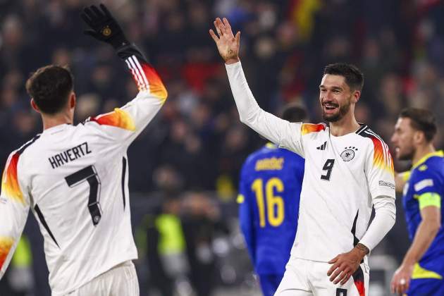 Kleindienst i Havertz celebrant un gol / Foto: EFE Kleindienst i Havertz celebrant un gol / Foto: EFE
