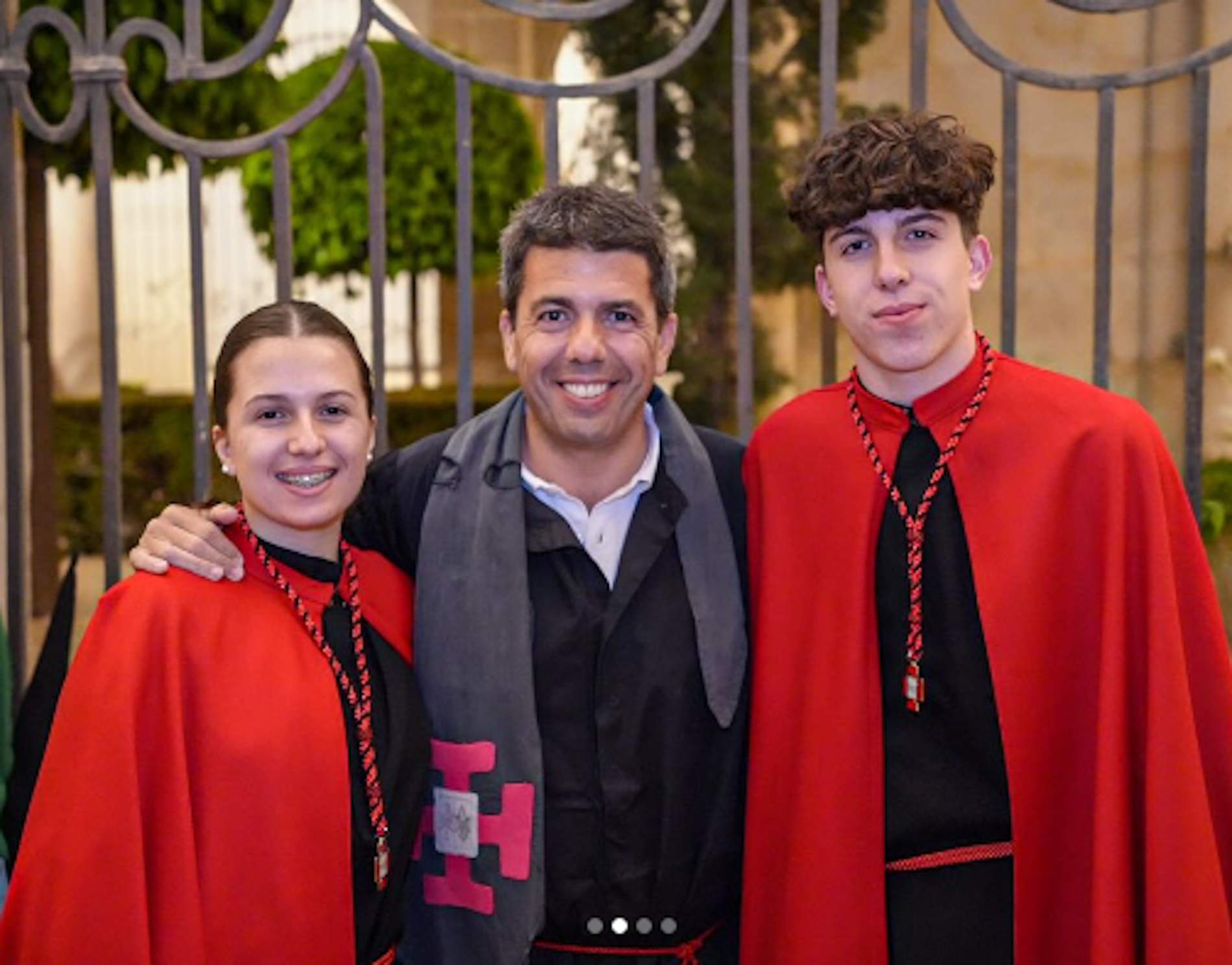 Mazon y sus hijos bessonsl Mazon y sus hijos bessonsl