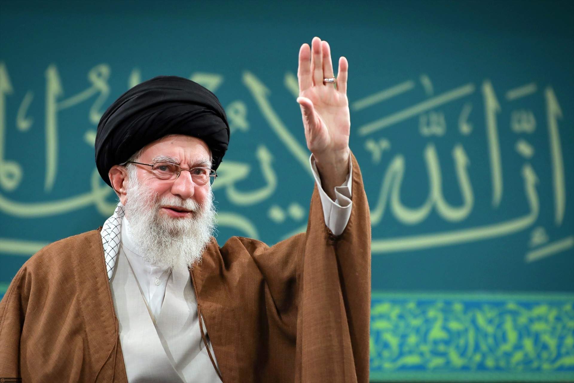 Khamenei clama la victòria de l’Iran: “Hem aixafat el règim sionista i clavat una bufetada als EUA”