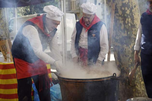 Encuentro de escudillas, ranchos y sopas históricas se sienta de urgell. / M. L Encuentro de escudillas, ranchos y sopas históricas se sienta de urgell. / M. L