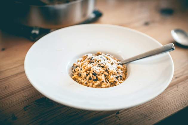 Versió minimalista del risotto / Foto: Unsplash Versió minimalista del risotto / Foto: Unsplash