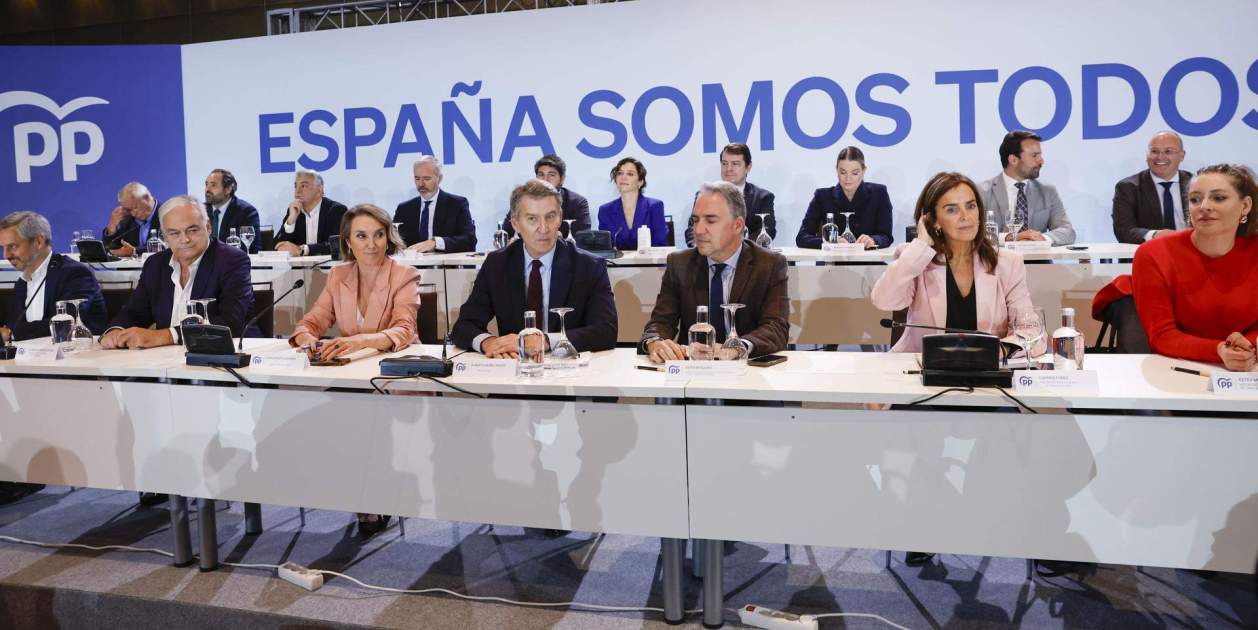 El PP se plantea votar en contra de toda la Comisión Europea de Von der ...