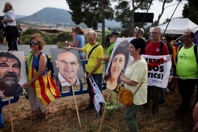 manifestacio rull turull forn lledoners Carles Palacio manifestacio rull turull forn lledoners Carles Palacio