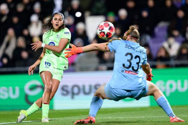 Kika Nazareth define a la perfeccio durante el St Polten - Barça / Foto: EFE Kika Nazareth define a la perfeccio durante el St Polten - Barça / Foto: EFE