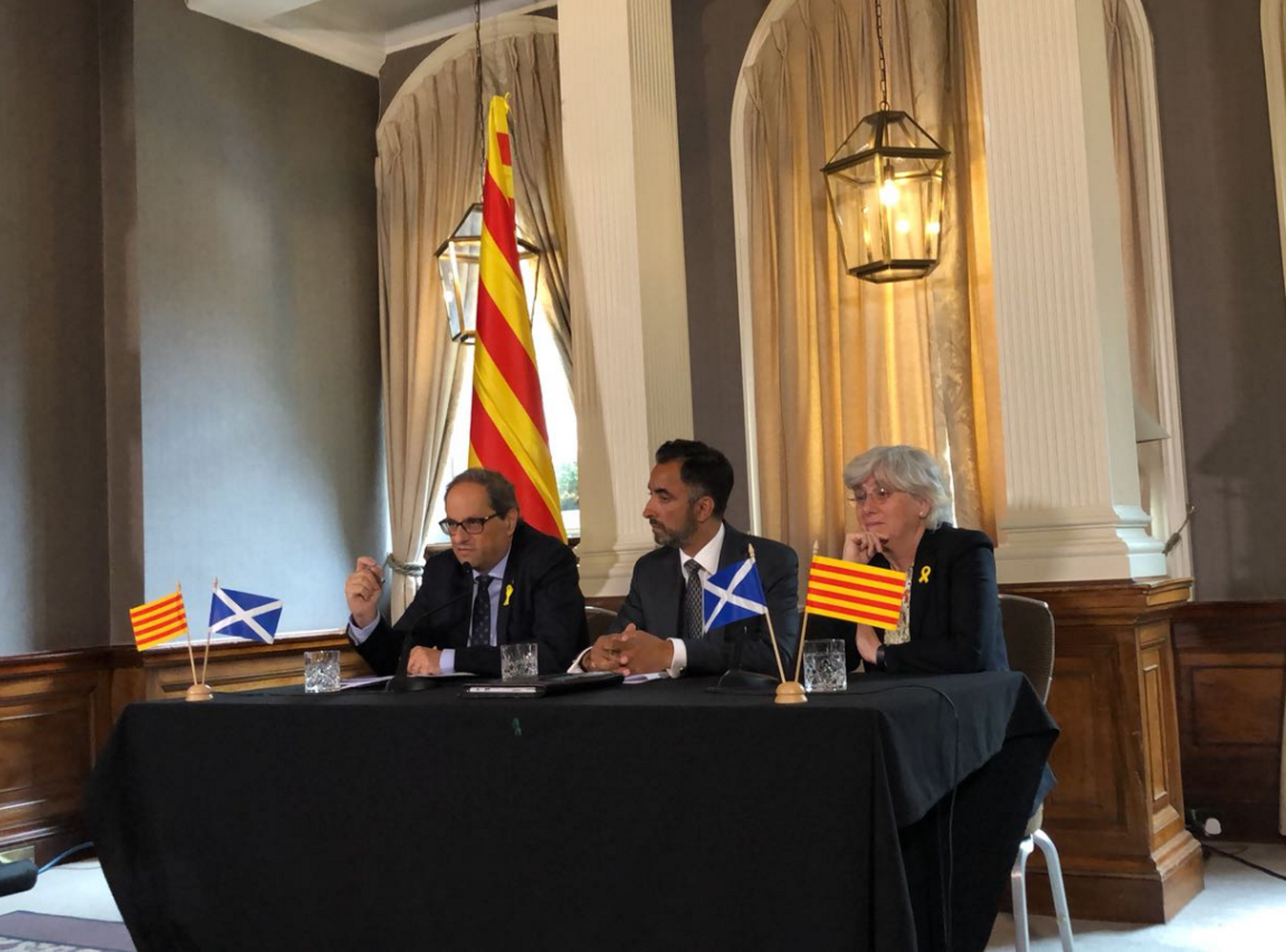 El nerviosismo español con la visita de Torra en Escocia, según 'The Herald'