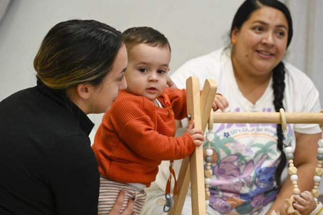 CaixaProinfancia crea una red de espacios 0-3 para familias en situación de pobreza. Foto: Fundació La Caixa CaixaProinfancia crea una red de espacios 0-3 para familias en situación de pobreza. Foto: Fundació La Caixa