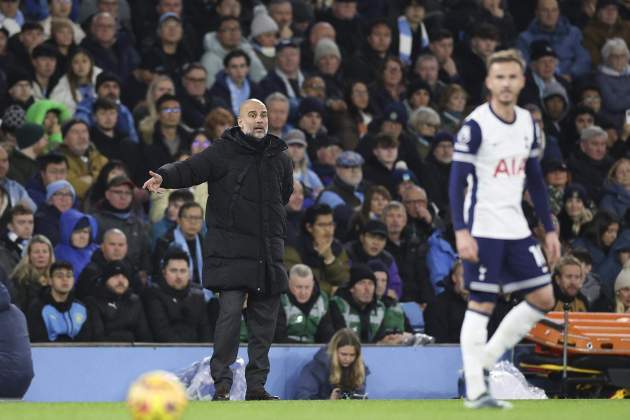 Pep Guardiola, enfadado Manchester City Tottenham EFE Pep Guardiola, enfadado Manchester City Tottenham EFE