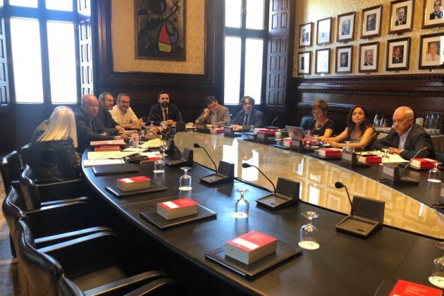 Rebrota Parlamento - Nicolas Tomas Rebrota Parlamento - Nicolas Tomas