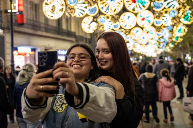 llums nadal 2024 barcelona foto montse giralt (1) llums nadal 2024 barcelona foto montse giralt (1)