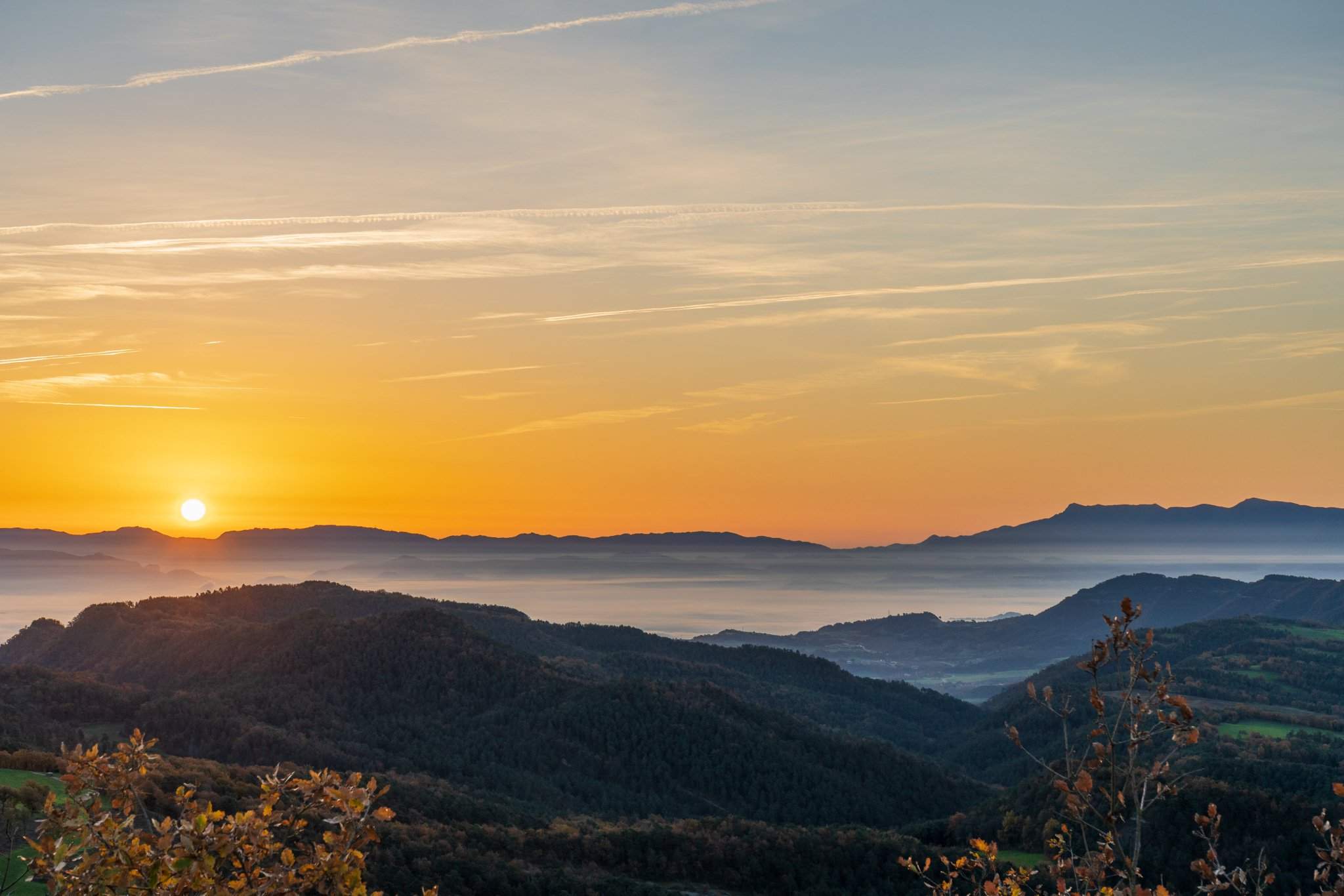 Empieza el invierno meteorológico con novedades: ¿cuándo llegará el frío en Catalunya?