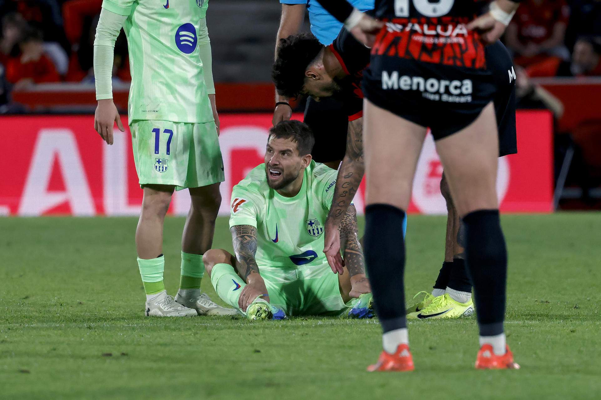 El Barça mete a Íñigo Martínez en la nevera
