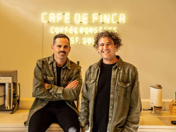 Los directivos de Café de Finca, Jonathan Moral y Juan Pendas Los directivos de Café de Finca, Jonathan Moral y Juan Pendas