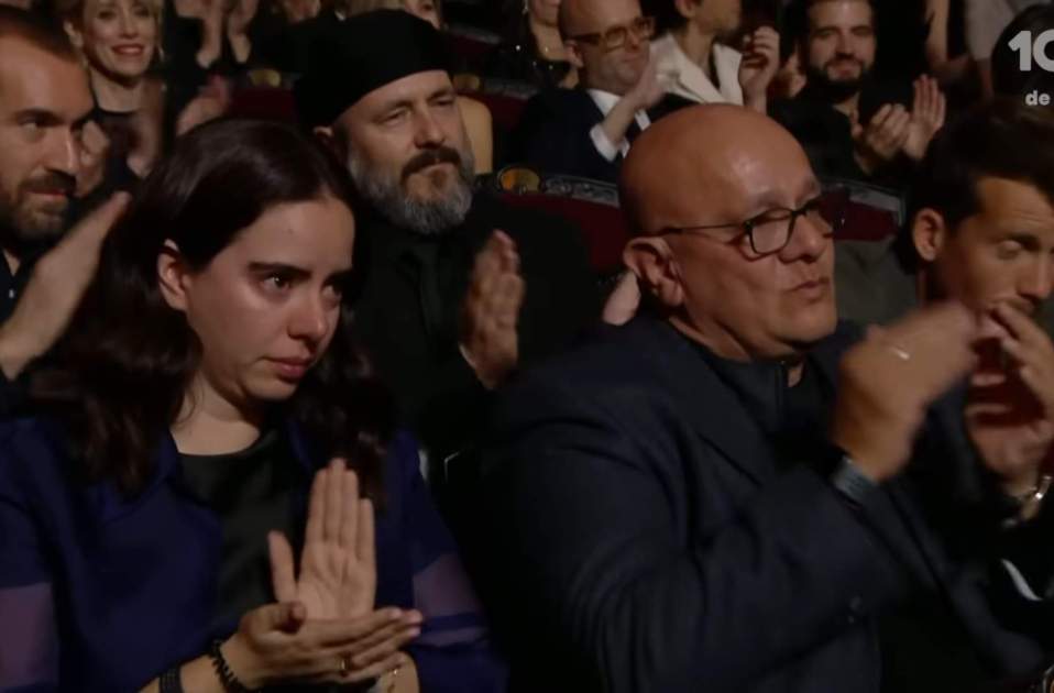 Clara, hija de Ángeles Barceló y su padre Josep Morell, Cadena SER Clara, hija de Ángeles Barceló y su padre Josep Morell, Cadena SER