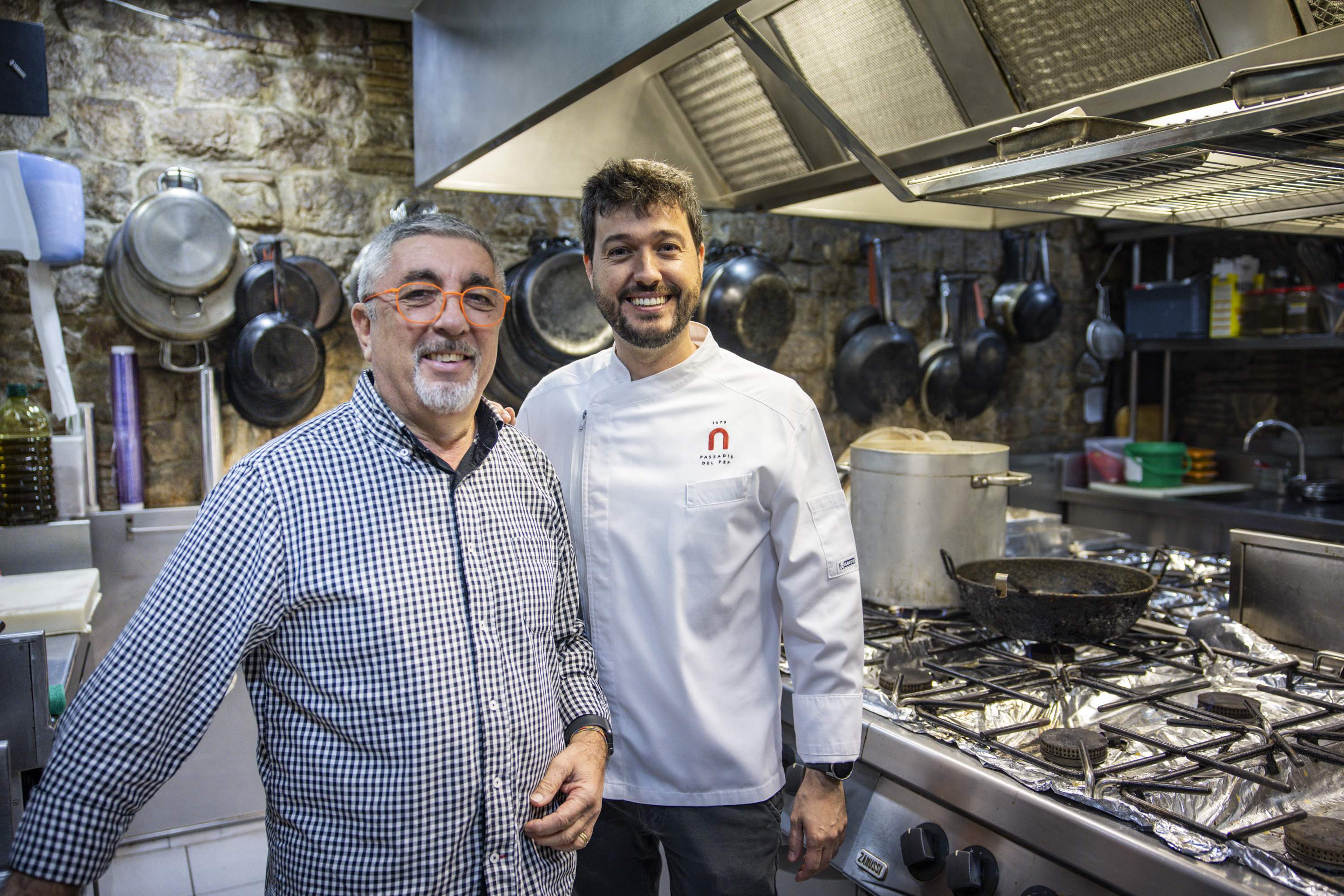 Un restaurante sin cartel ni carta con el mejor marisco del Born y medio siglo de historia