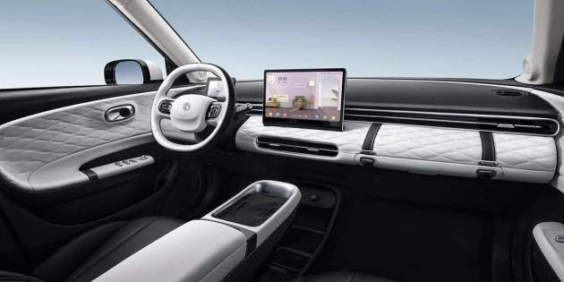Dongfeng Box (interior) Dongfeng Box (interior)