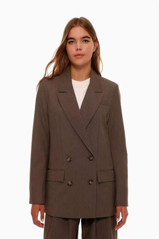 Blazer doble botonadura oversize1 Blazer doble botonadura oversize1