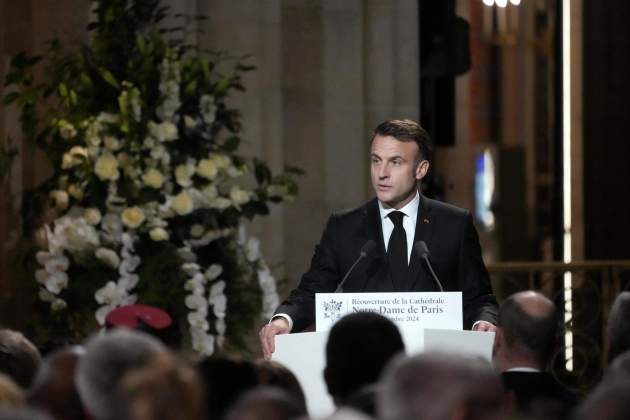 macron notre dame macron notre dame