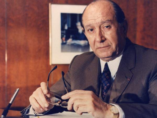 Antonio Gallardo, fundador d'Almirall, el 1944 Antonio Gallardo, fundador d'Almirall, el 1944