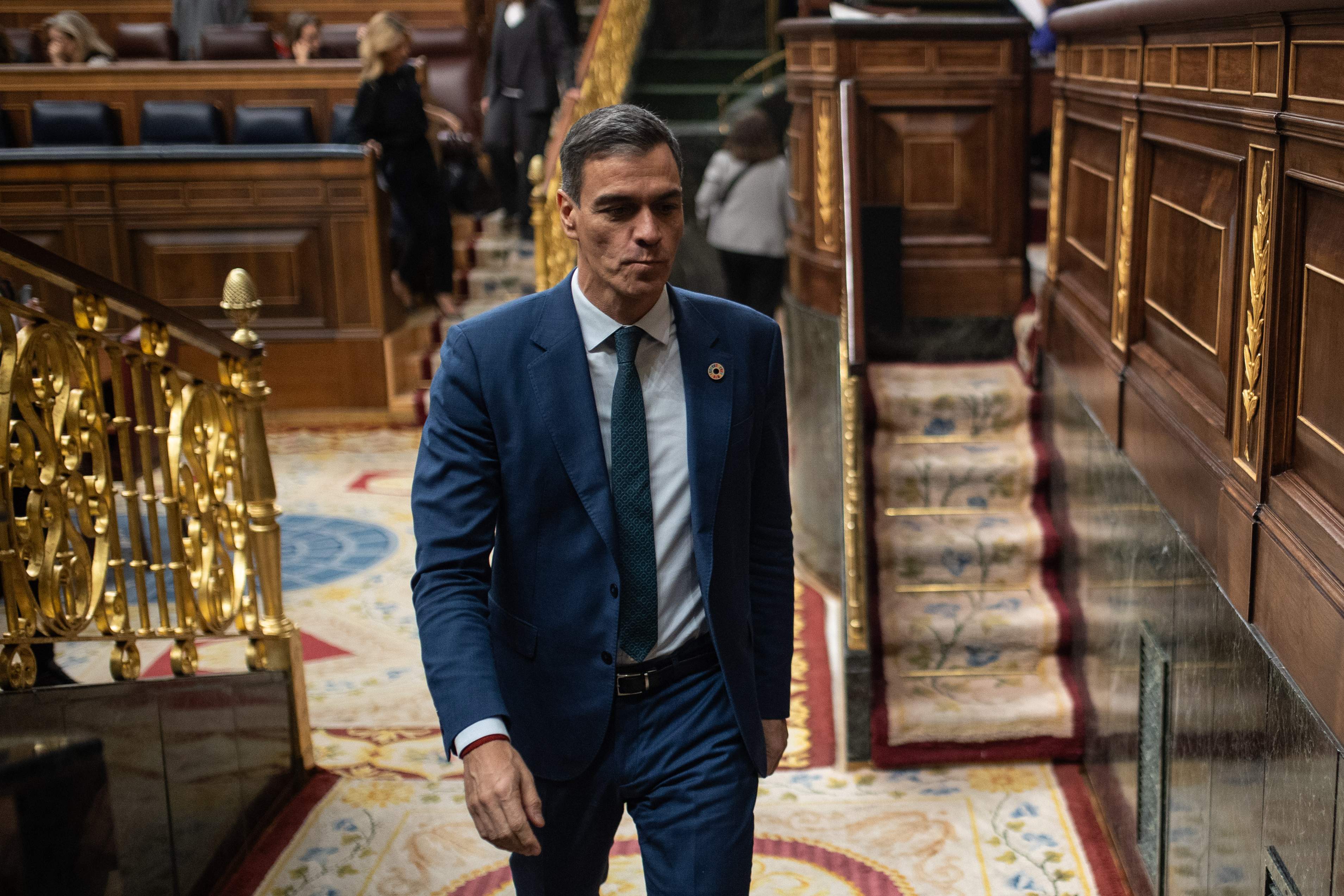 Sánchez no té intenció ni veu necessari sotmetre’s a la qüestió de confiança exigida per Puigdemont