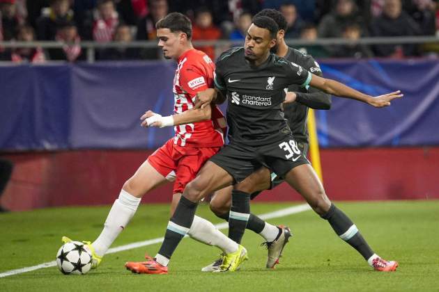 Miguel Gutiérrez en el Girona - Liverpool de Champions / Foto: EFE Miguel Gutiérrez en el Girona - Liverpool de Champions / Foto: EFE