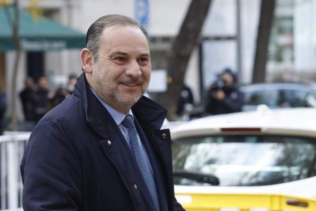 José Luis Abalos arribant a la declaració voluntaria. EFE