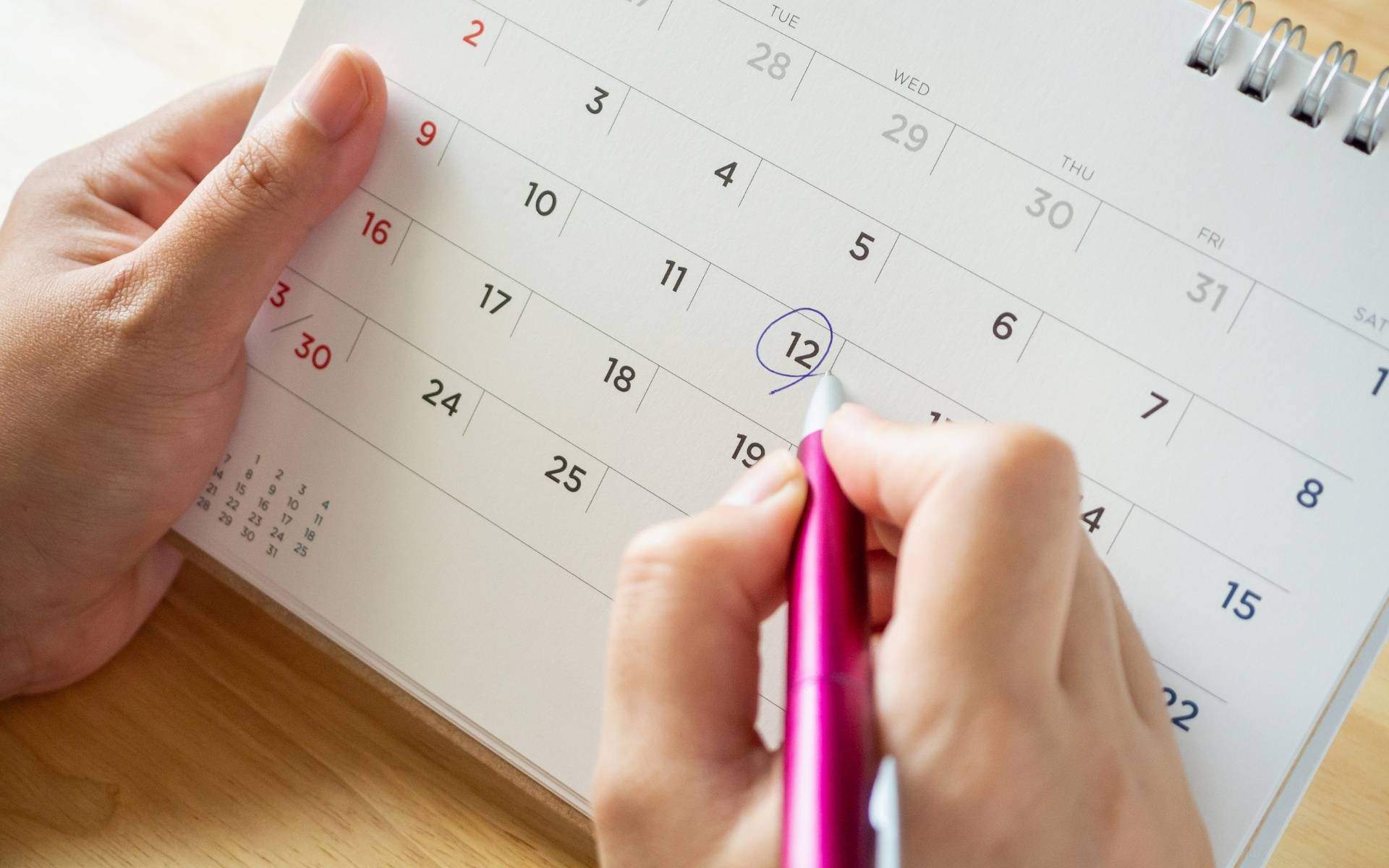 Deixa de llençar els calendaris vells a la brossa: així els pots aprofitar quan acaba l'any