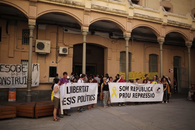 Manifestació Model CDR - Nicolas Tomas