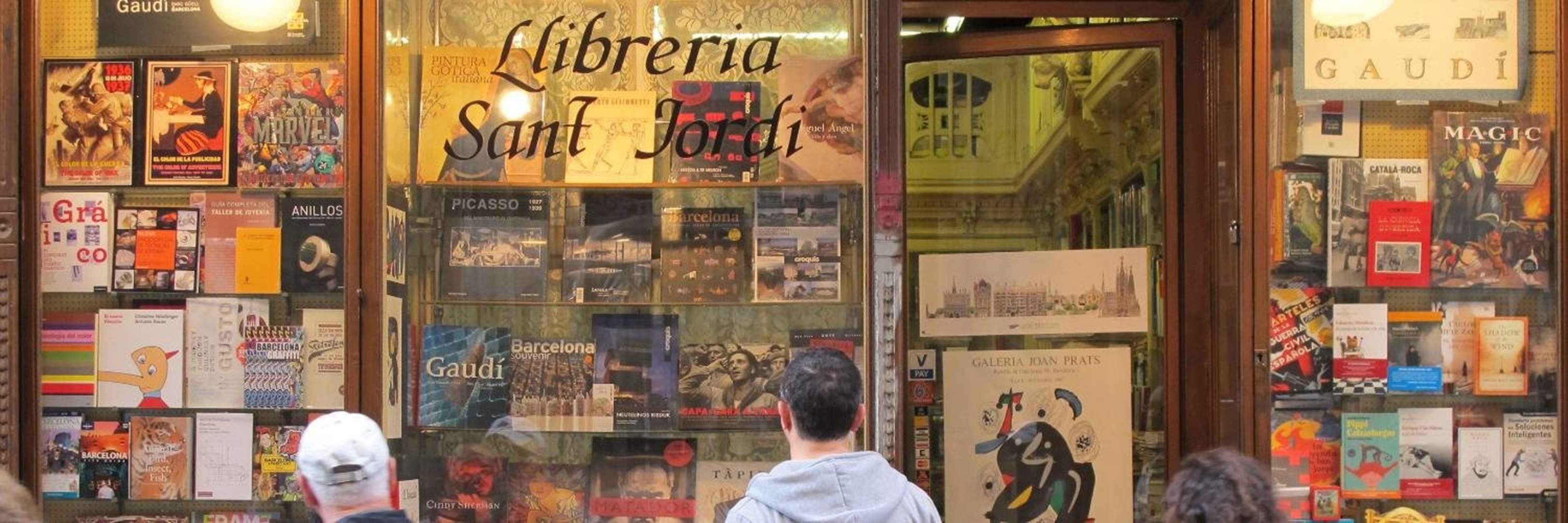 Mor Josep Morales, propietari de la llibreria Sant Jordi de Barcelona, als 58 anys
