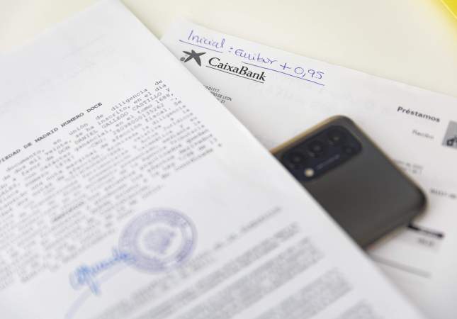 Firma de una hipoteca variable. EP