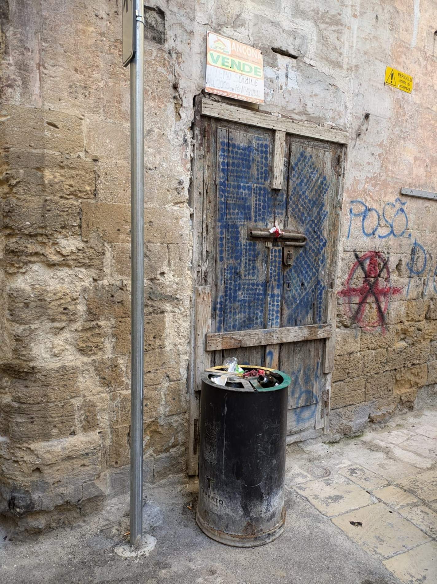 Tarent. Vía del Mezzo. Cedida Nieves Oliveras Tarent. Vía del Mezzo. Cedida Nieves Oliveras