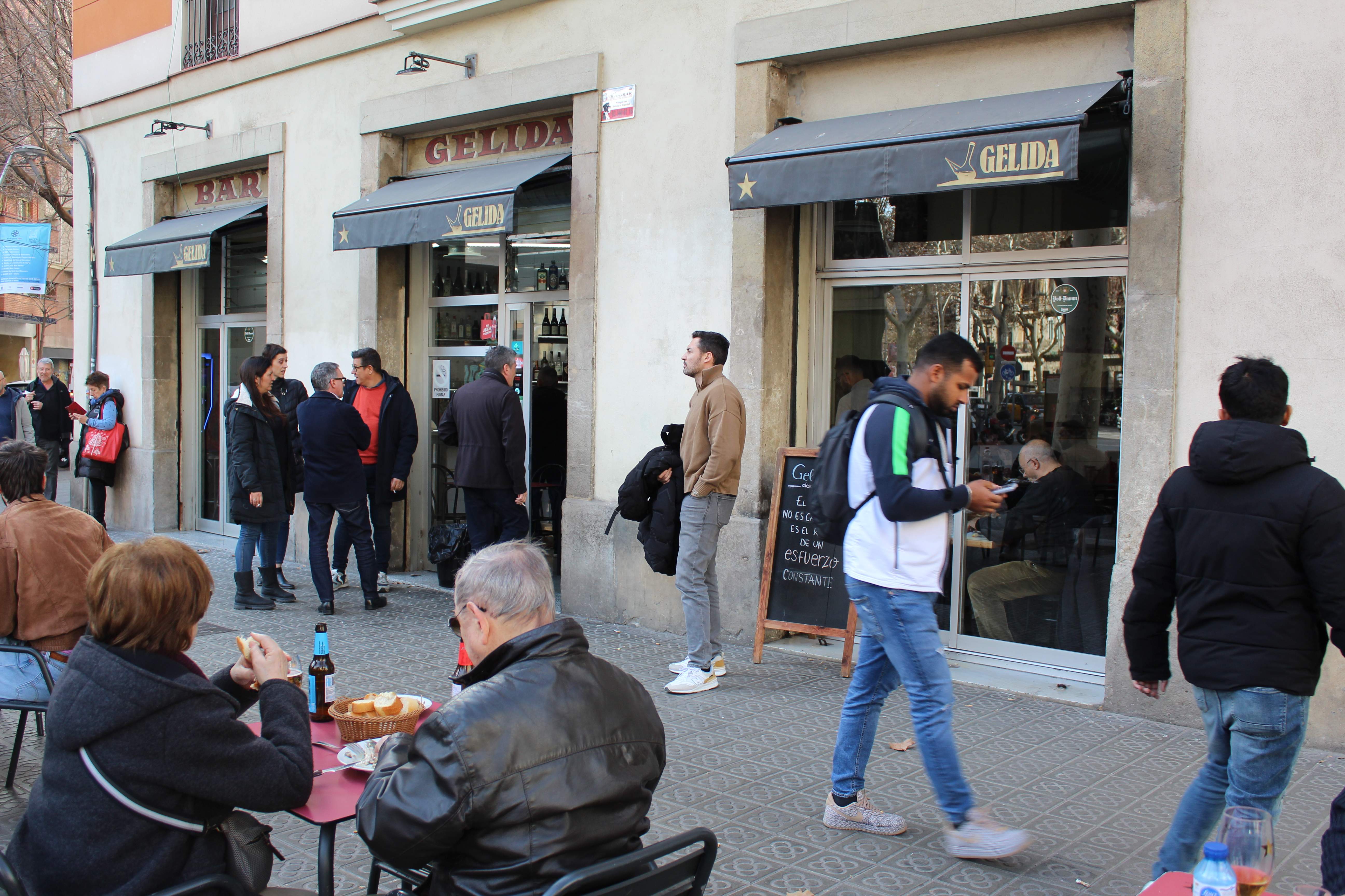 El bar Gelida abre por sorpresa un nuevo bar para romperlo todo con la misma cocina de siempre