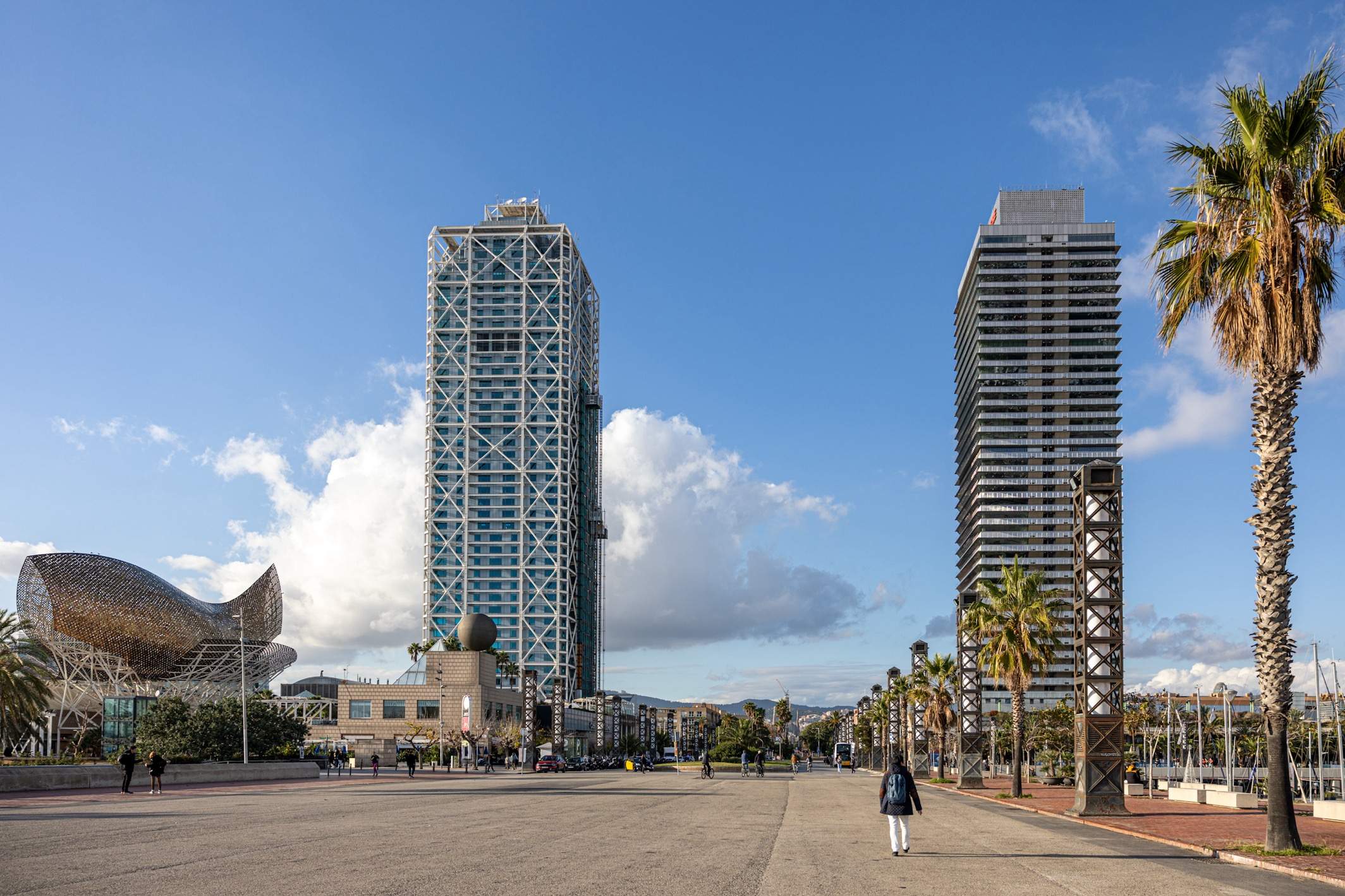 'Skyline' canviant: aquests són els edificis més alts de Barcelona i així variarà el rànquing el 2025