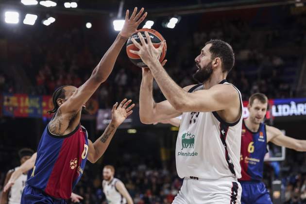 Nikola Mirotic vuelve en el Palau Blaugrana Kevin Punter / Foto: Europa Press