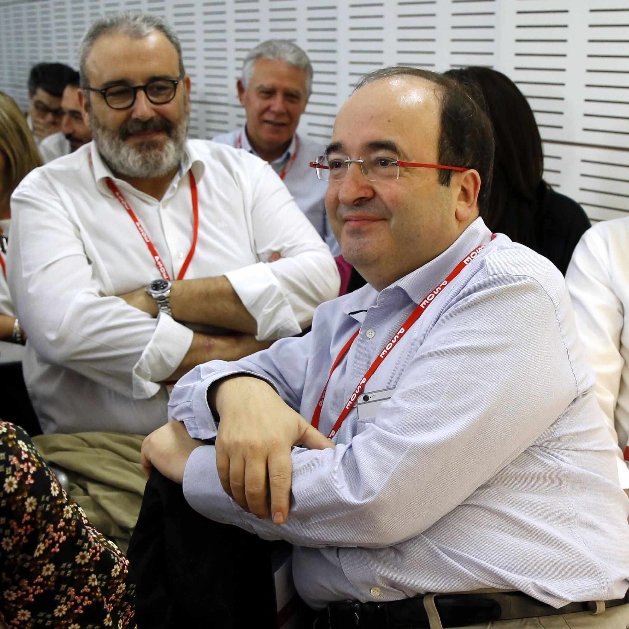 El PSOE baraja la expulsión del PSC de la ejecutiva y del comité federal