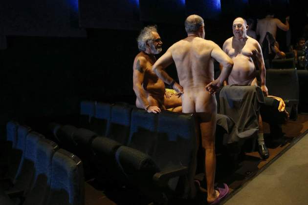 cine nudista barcelona 1 cine nudista barcelona 1