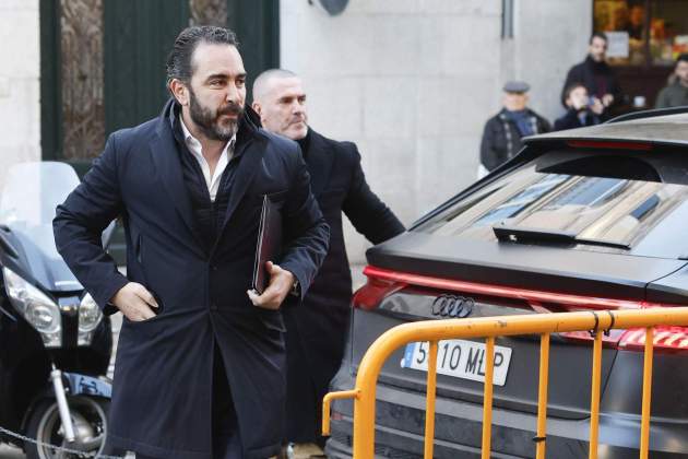 Víctor de Aldama declara al Tribunal Suprem cas Koldo amb líder Desokupa Daniel Esteve Efe Víctor de Aldama declara al Tribunal Suprem cas Koldo amb líder Desokupa Daniel Esteve Efe