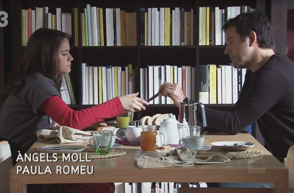 Alba|Amanecer (Paula Romeu) con su padre Abel Folk, TV3 Alba|Amanecer (Paula Romeu) con su padre Abel Folk, TV3