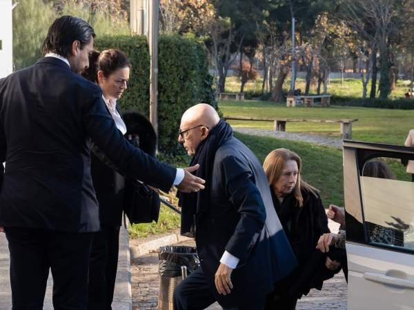 EuropaPress 6409413 hermano isak andic nahman andic llegada capilla ardiente fundador mango EuropaPress 6409413 hermano isak andic nahman andic llegada capilla ardiente fundador mango