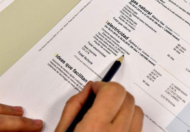 Factura de gas y electricidad
