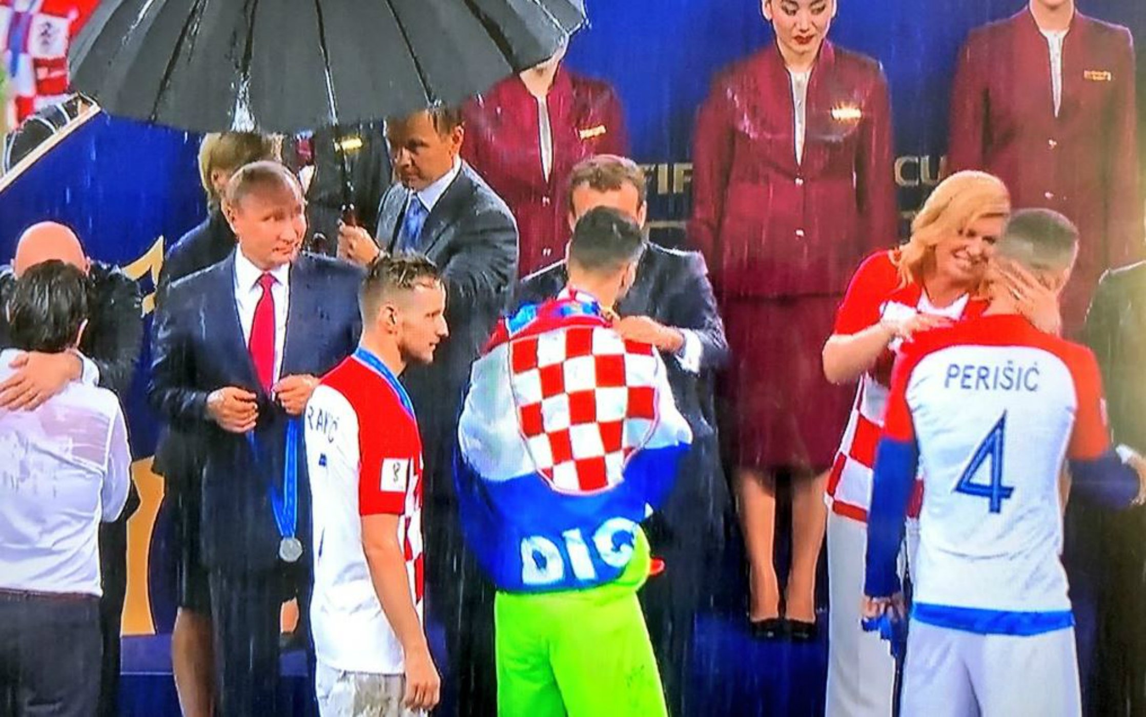 El Mundial només té un paraigua (i és per a Putin)