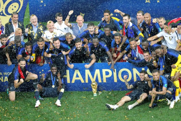 Francia trofeo Mundial Croacia final EFE
