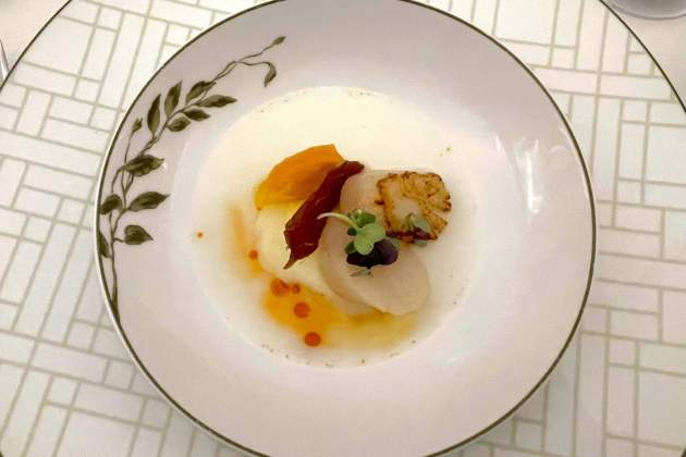 Nyoqui de carabassa amb vieira restaurant Solc foto Oriol Foix Nyoqui de carabassa amb vieira restaurant Solc foto Oriol Foix