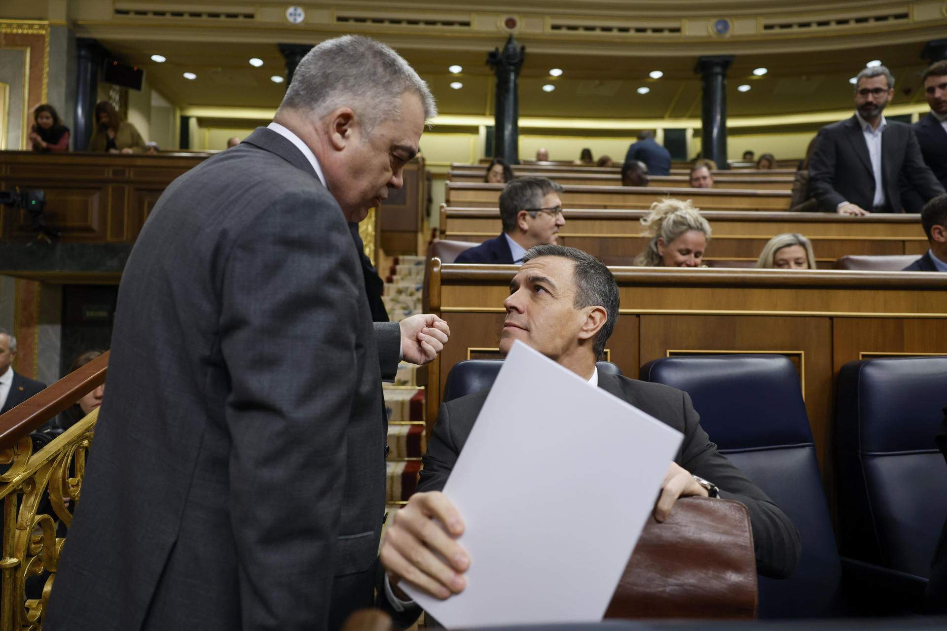La Moncloa enmarca las advertencias de Puigdemont a Sánchez en una lógica negociadora