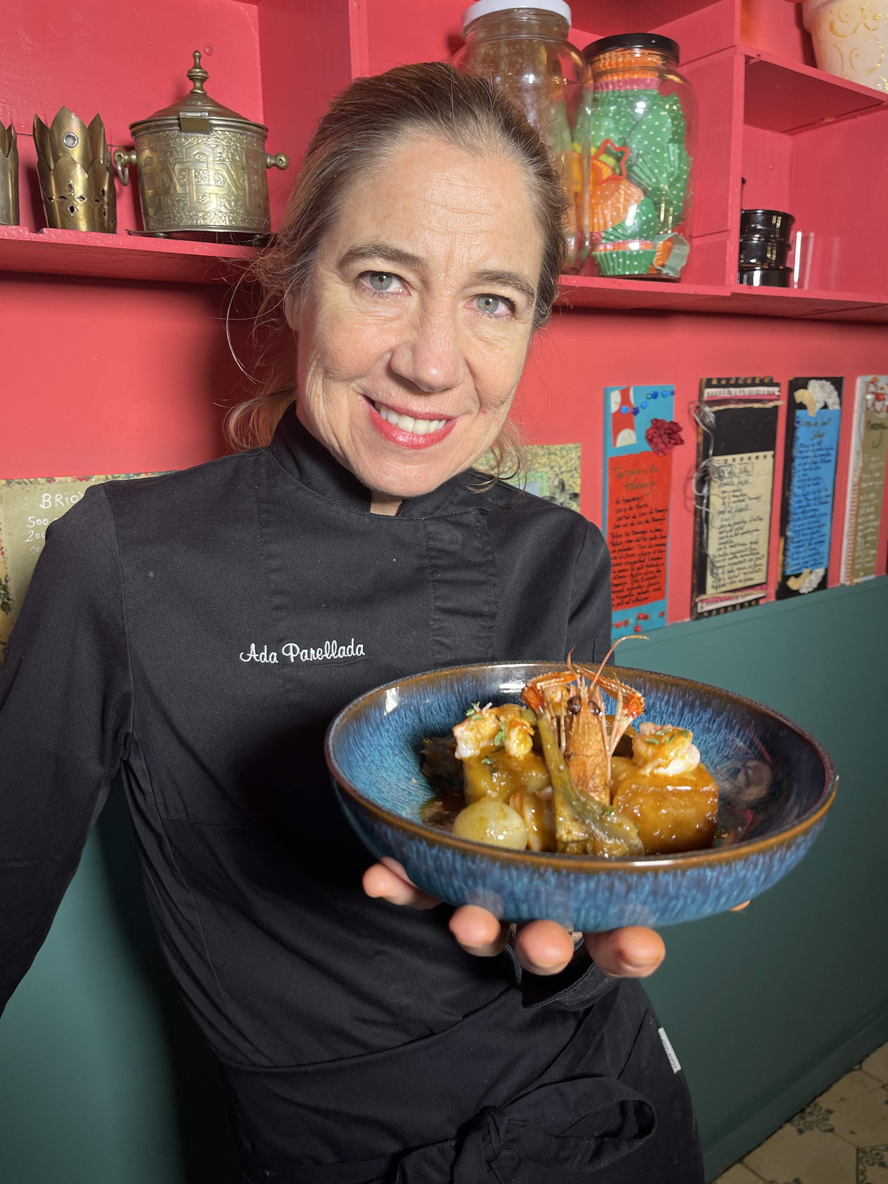 Cómo cocinar el mejor plato de cigalas por Navidad: el paso a paso infalible de Ada Parellada