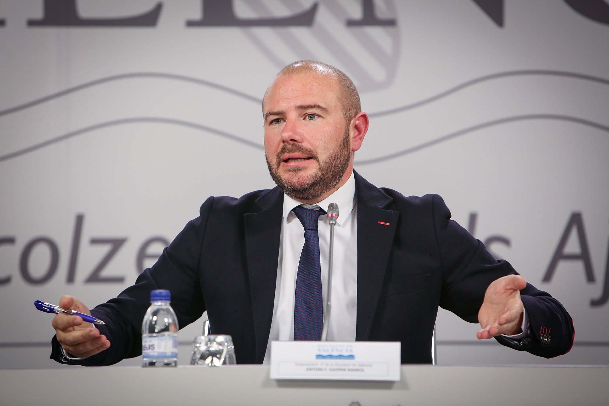 PSOE i Ciutadans ignoren el seu pacte de supressió de les Diputacions