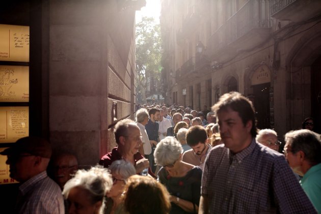 cola presentacio movimiento llamamiento nacional Puigdemont Carles Palacio